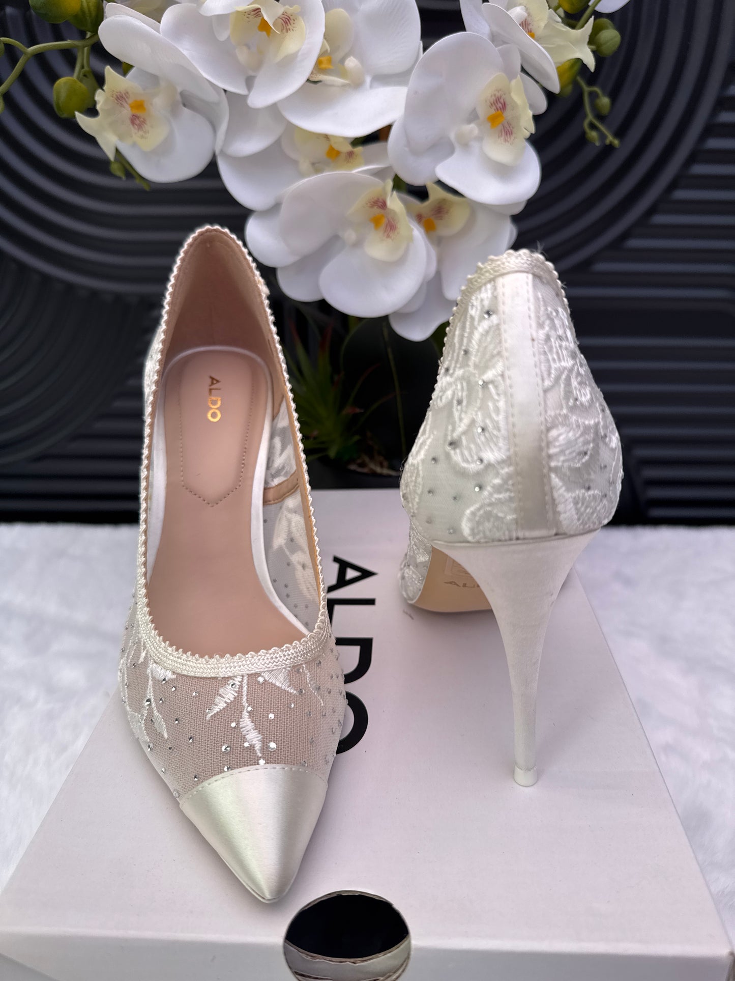 ALDO lace detail heels
