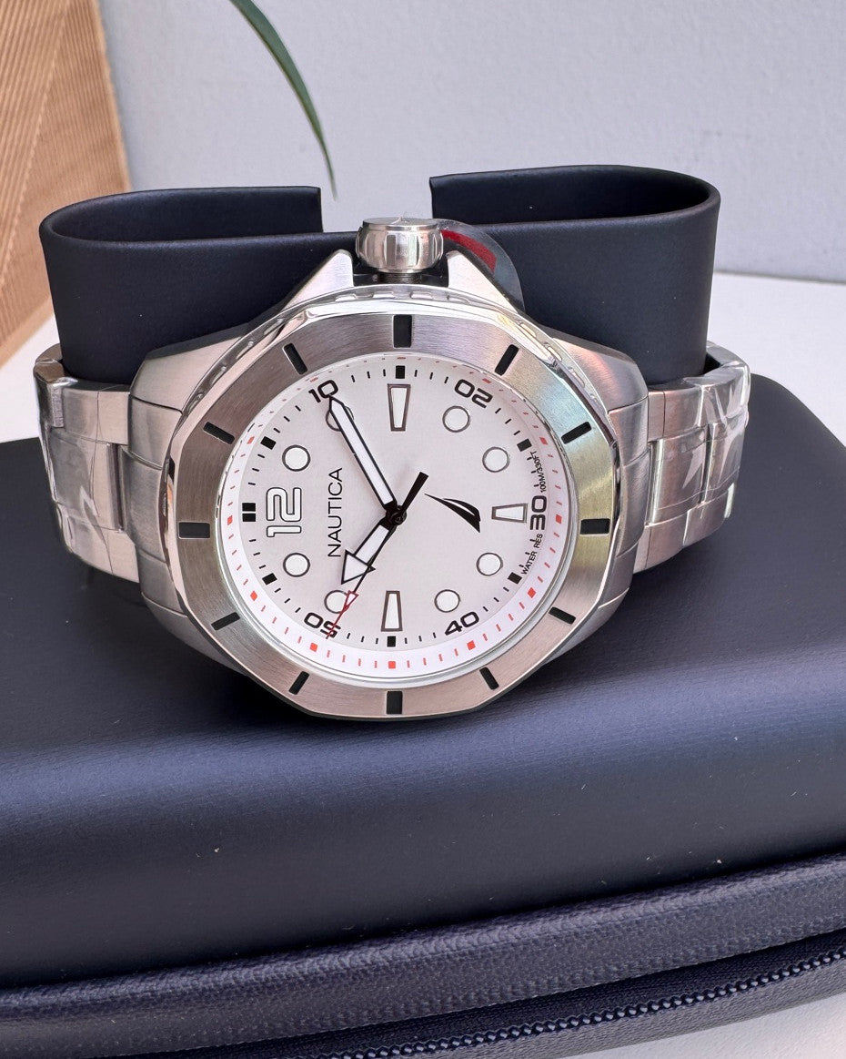 Nautica Men's Stainless Steel Bracelet Watch