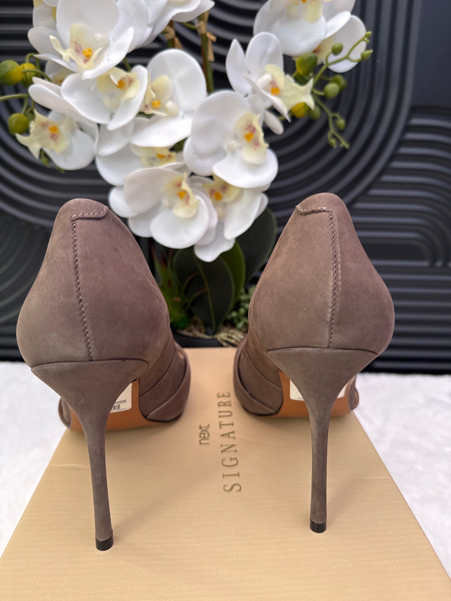 Twist Court Shoes