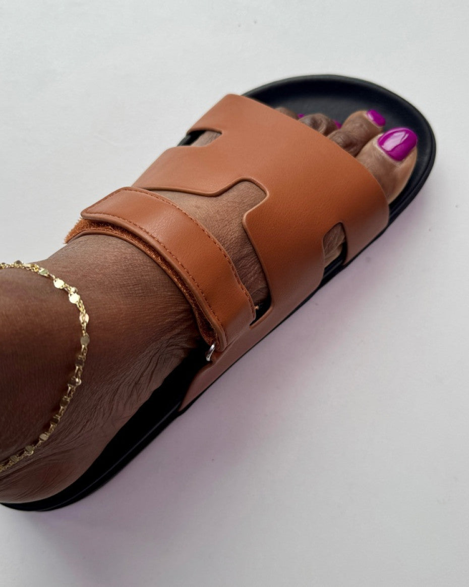 Ladies Neutral Footbed sandals
