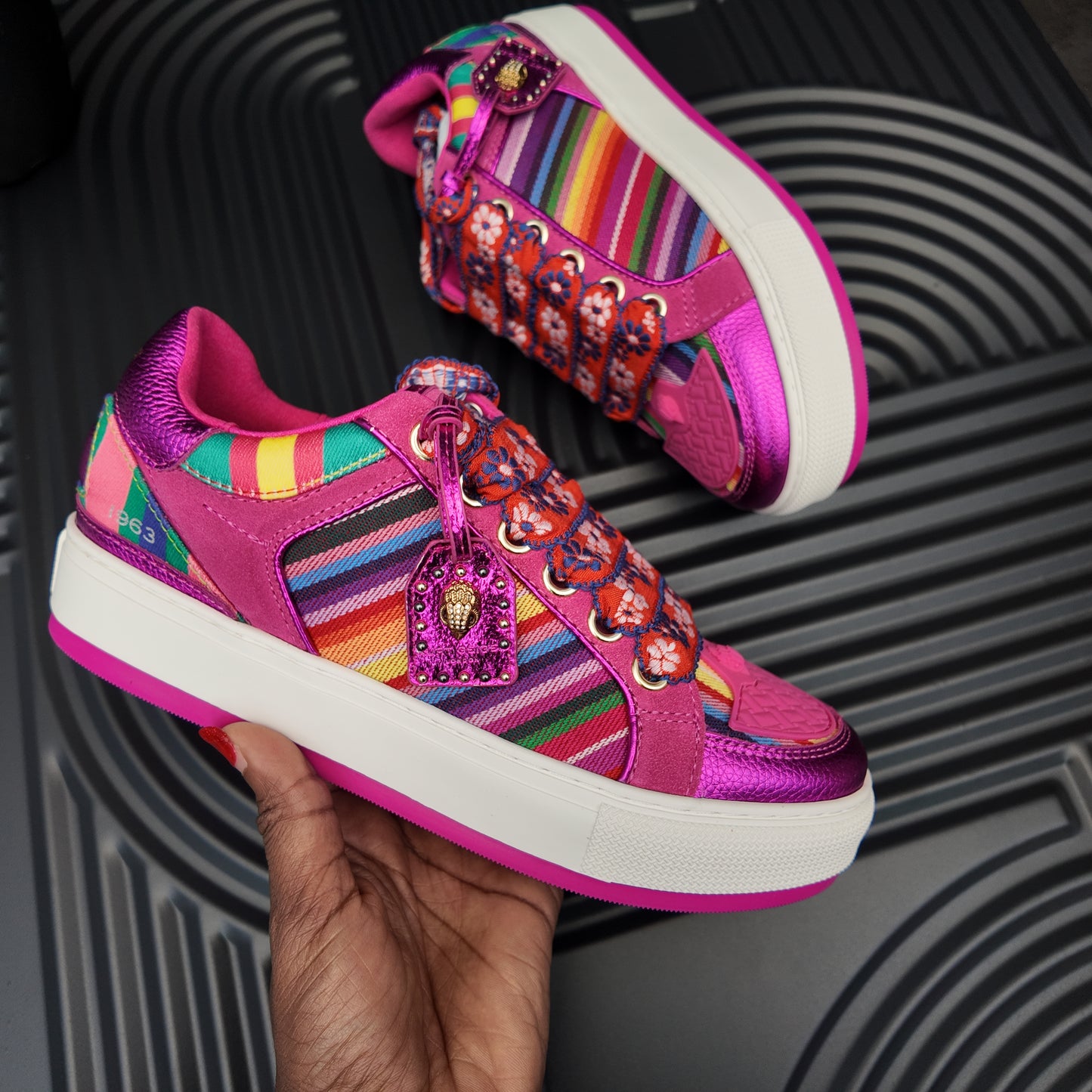 Kurt Geiger Sneakers in Fuschia Mix