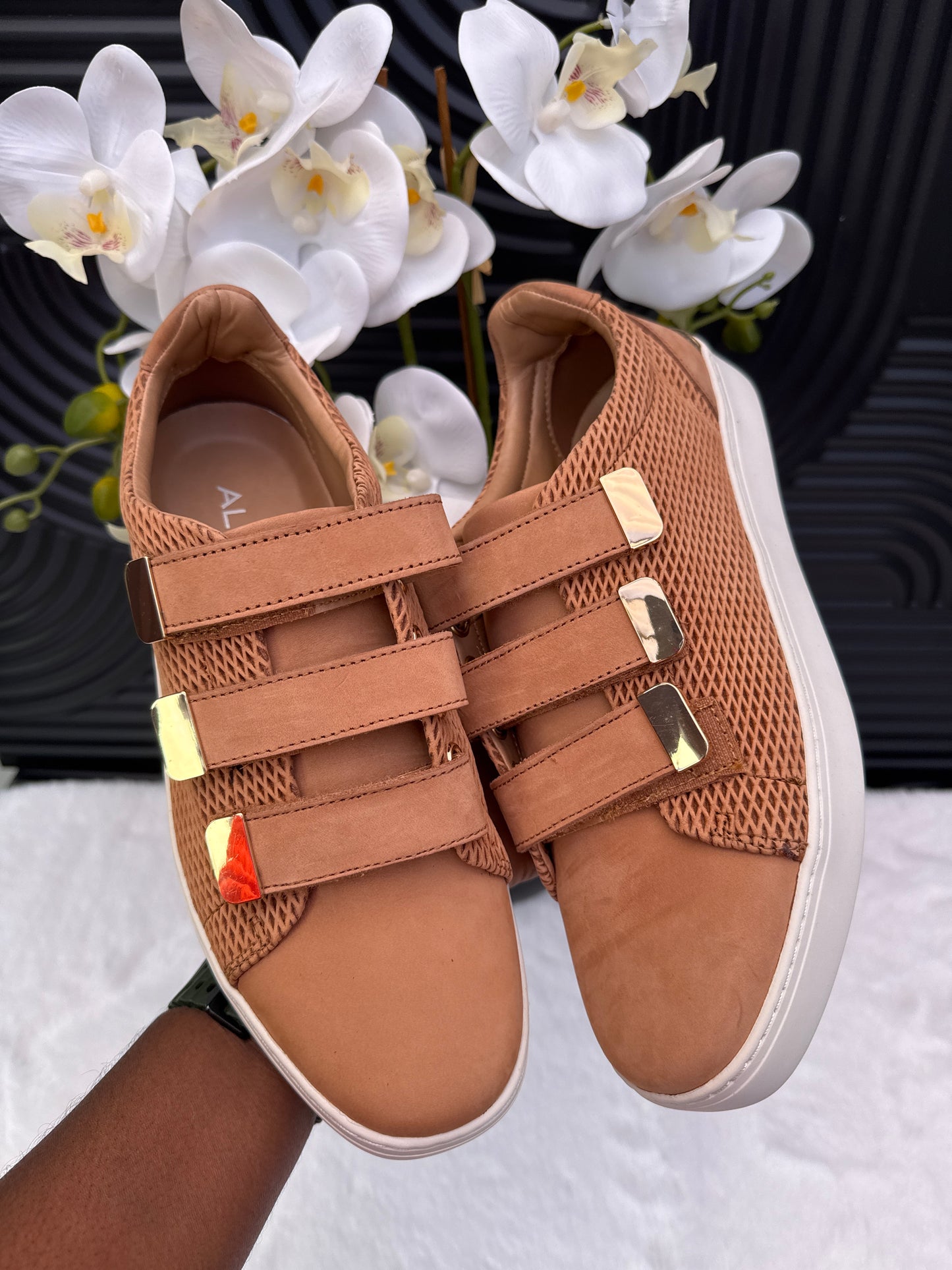 Velcro strap Sneakers