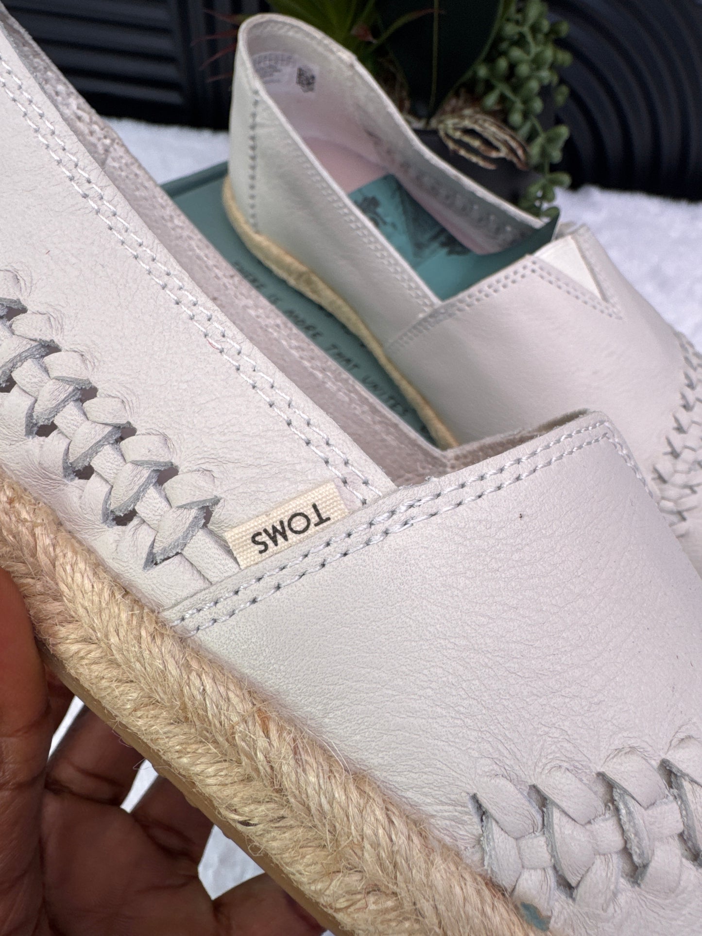 TOMS Espadrilles