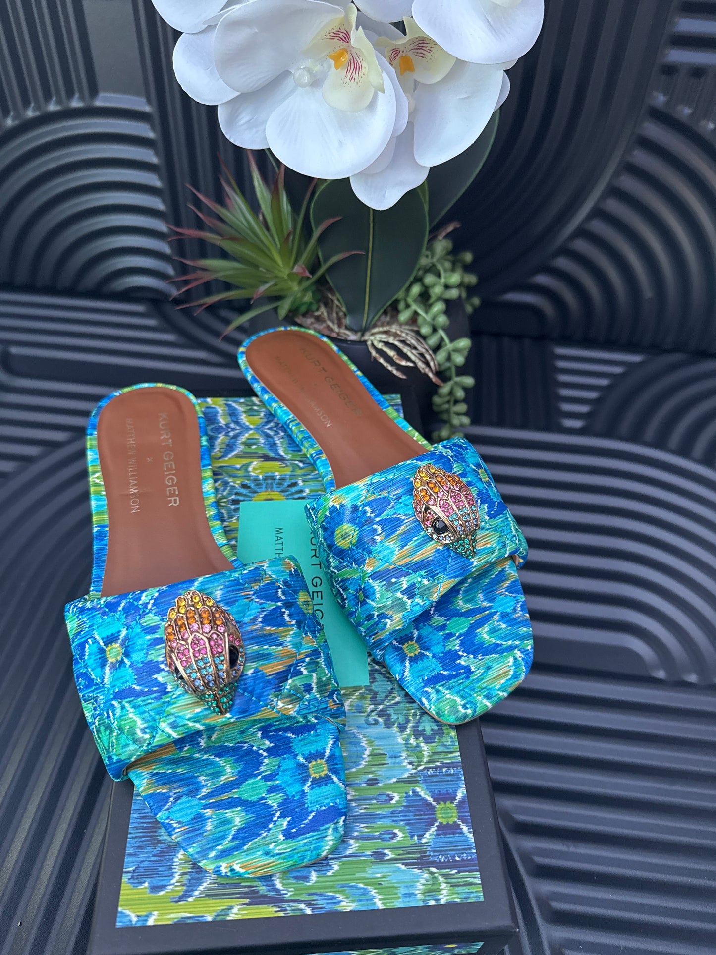 Floral Motif Flat Sandal