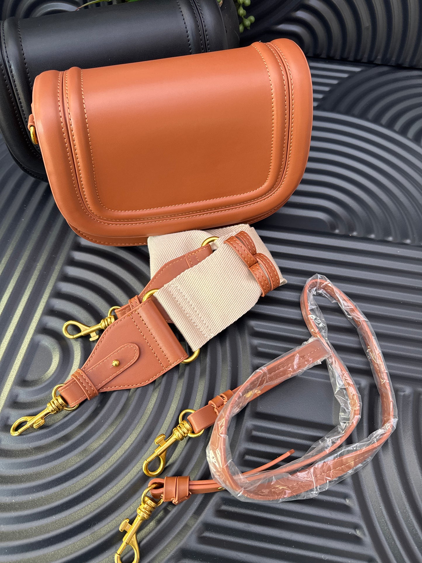 Cross Body Bag with 2 strap options