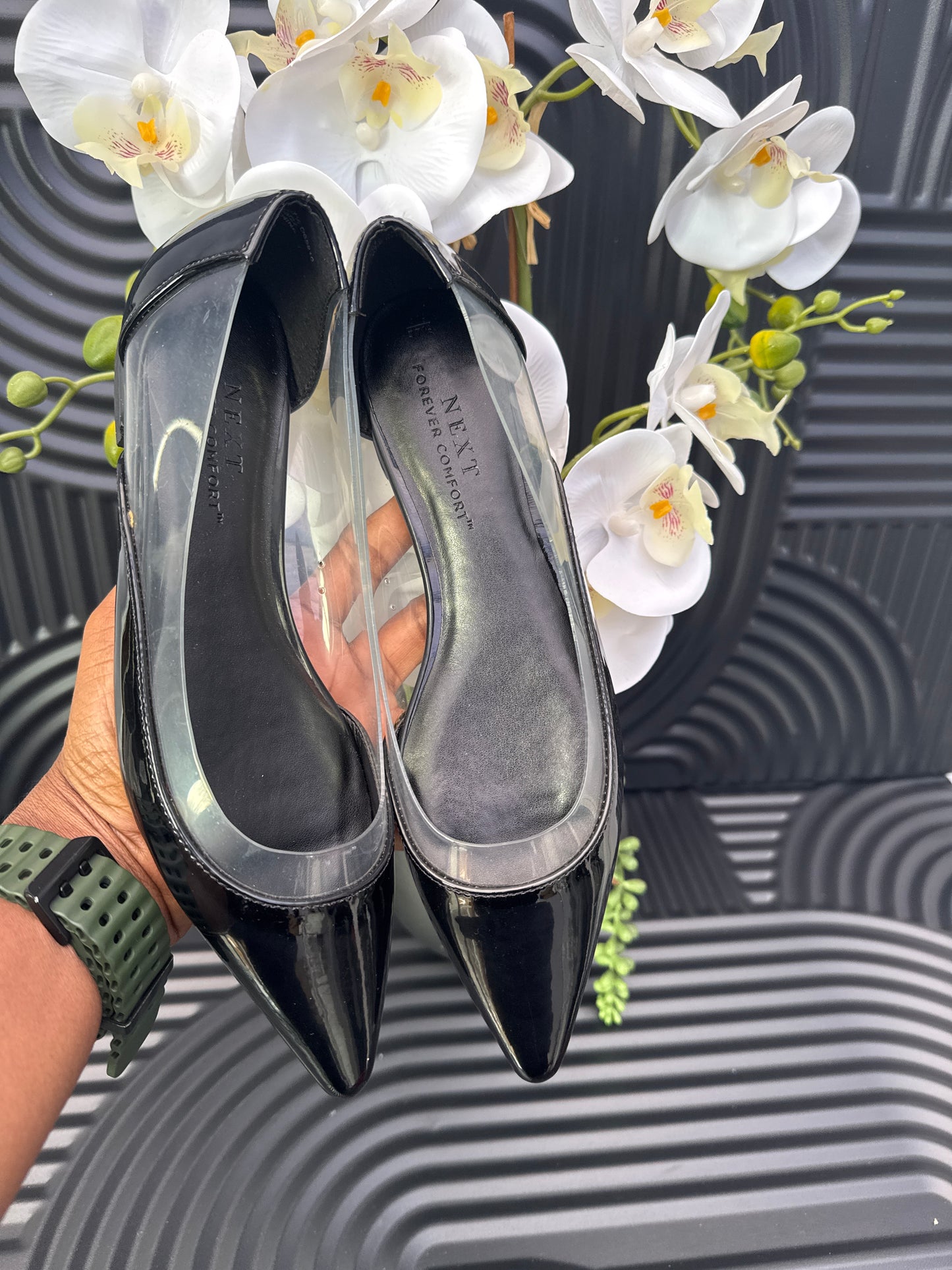 Patent Pointed Flat shoes