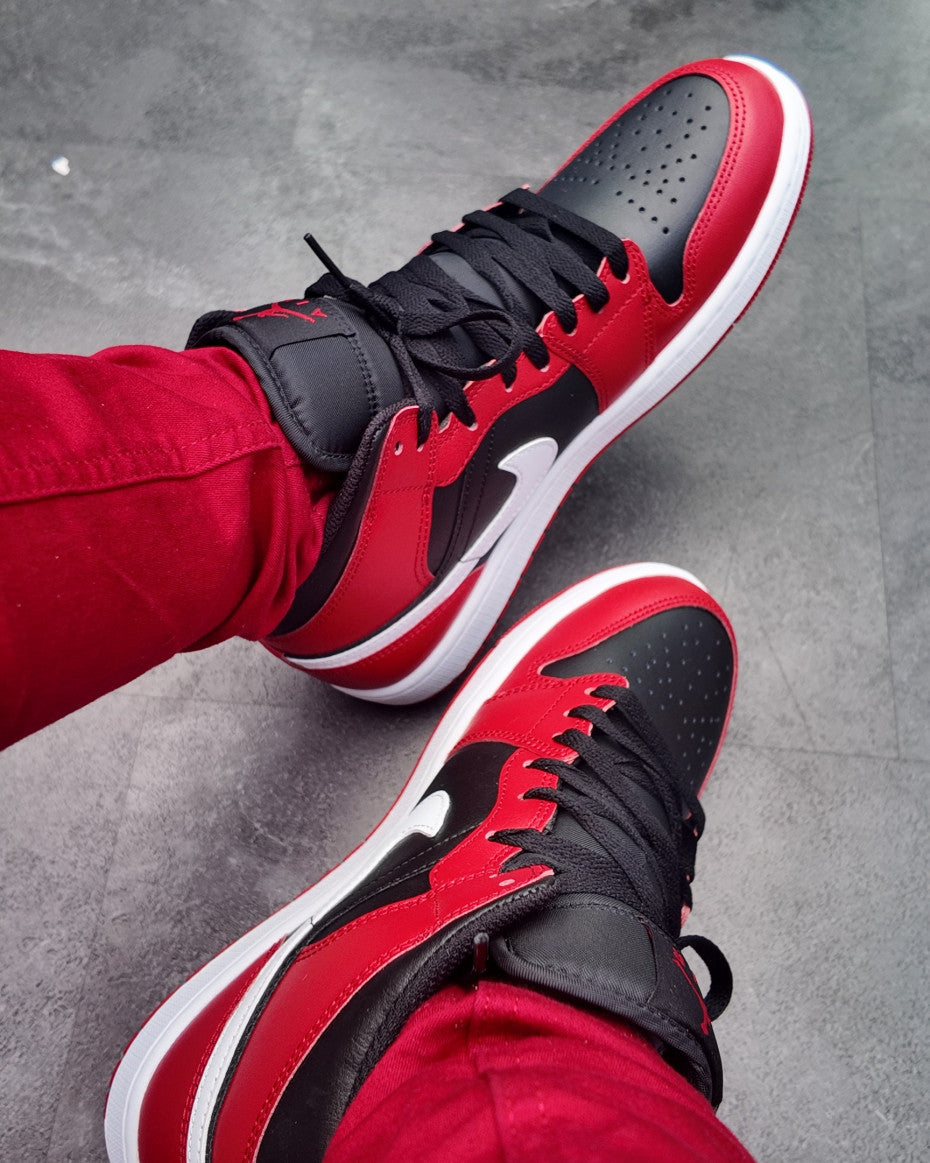 NIKE Air Jordan