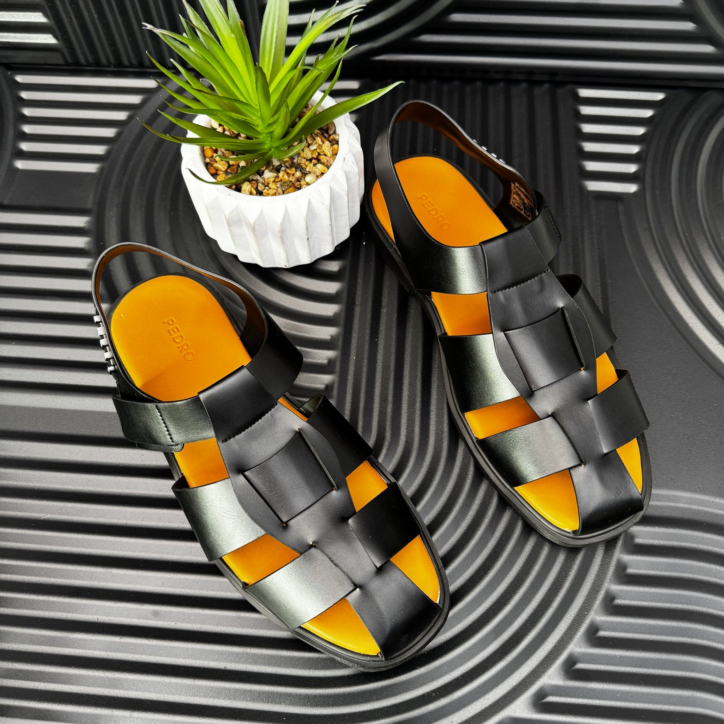 Roman Backstrap Sandals in Black