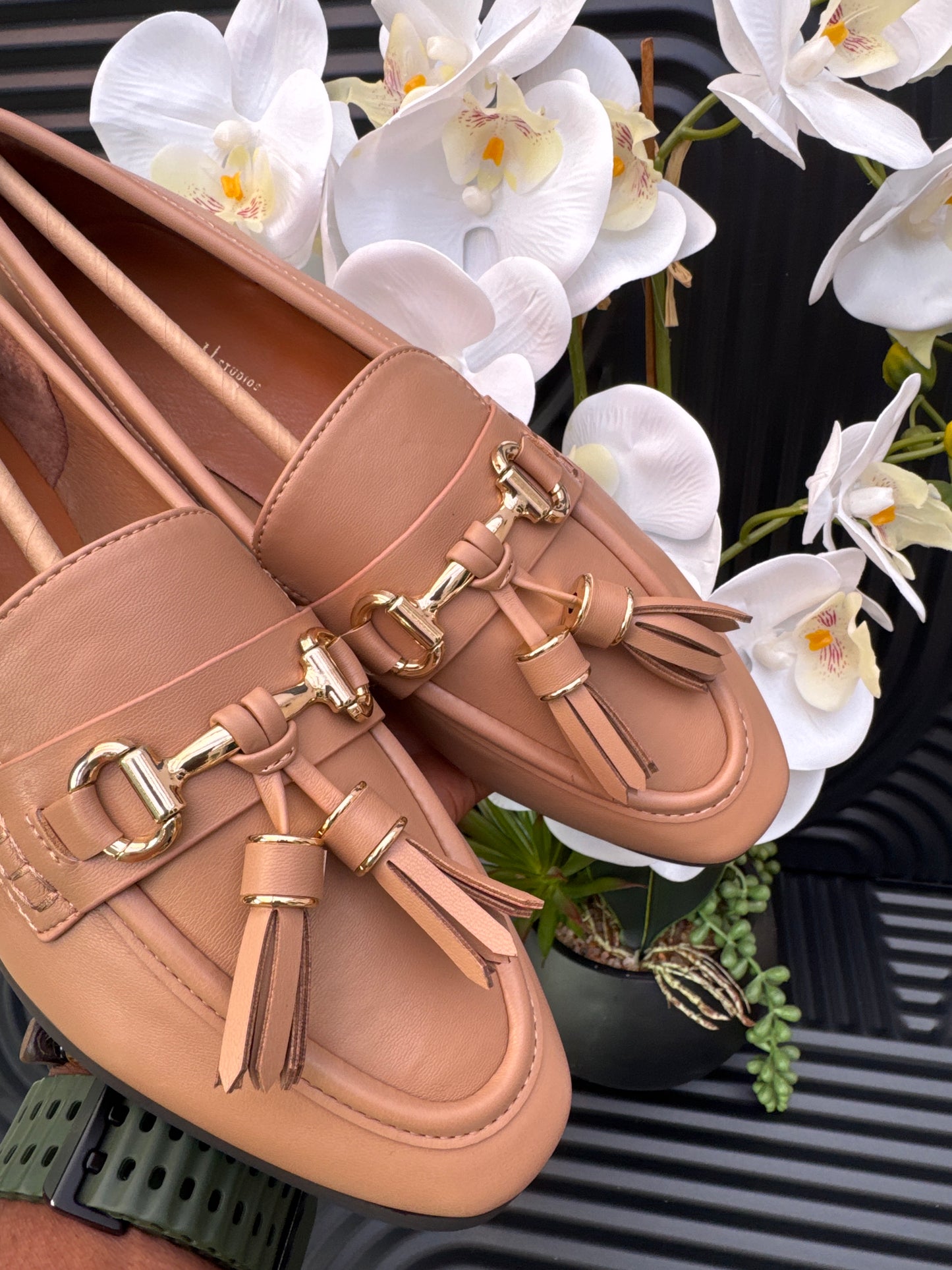 Nude Leather Tassel Loafers