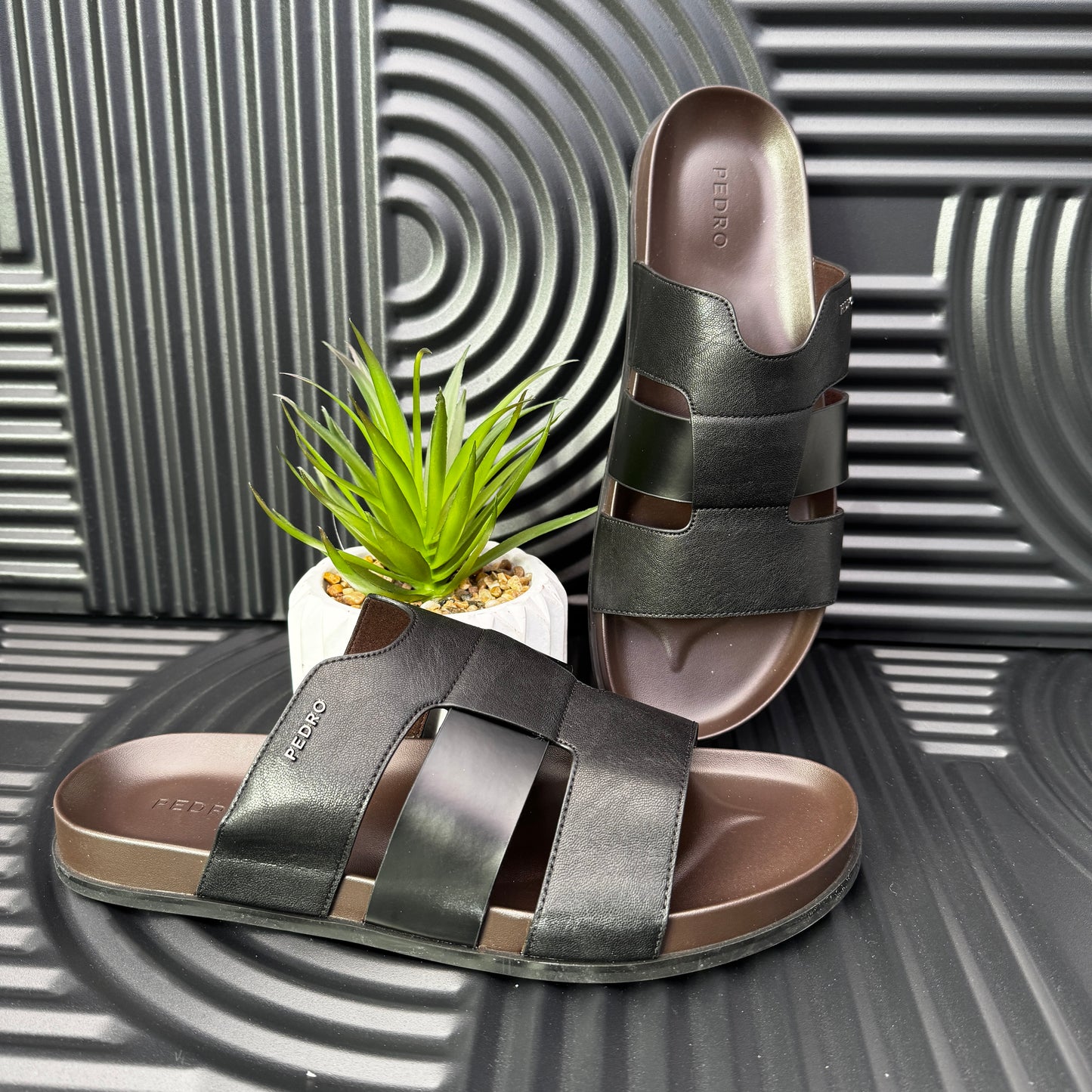 Men's Woven Slide Sandals in Black