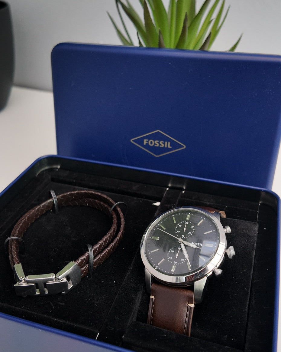 Fossil Watch and Bracelet Gift Set