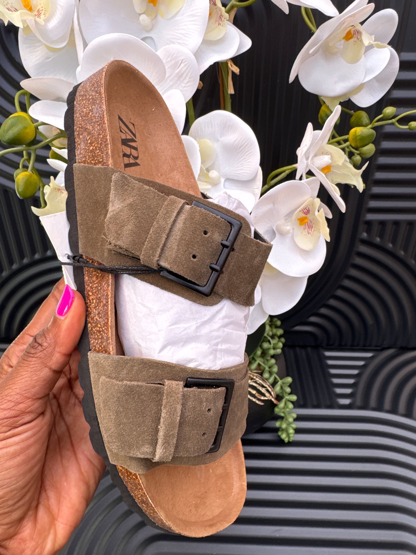 Double strap leather sandals