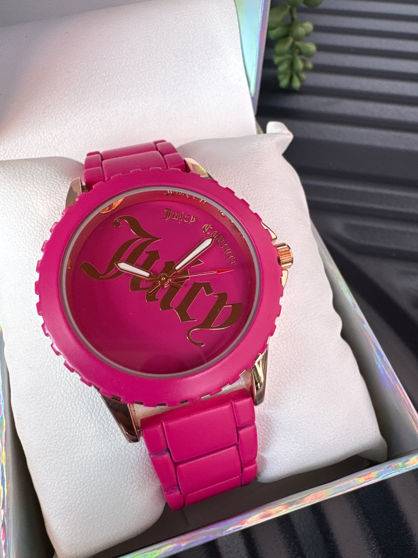 Juicy Couture bracelet strap pink watch