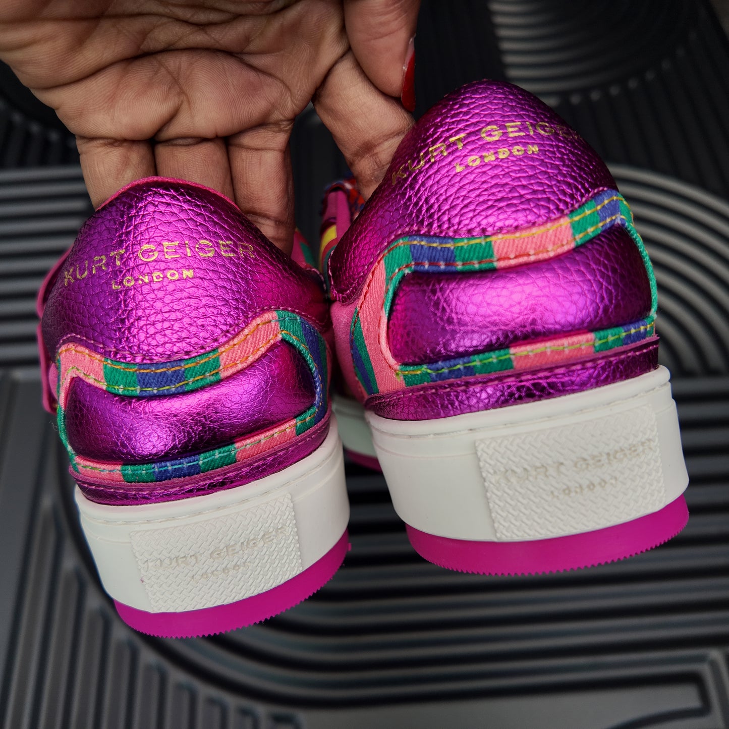 Kurt Geiger Sneakers in Fuschia Mix