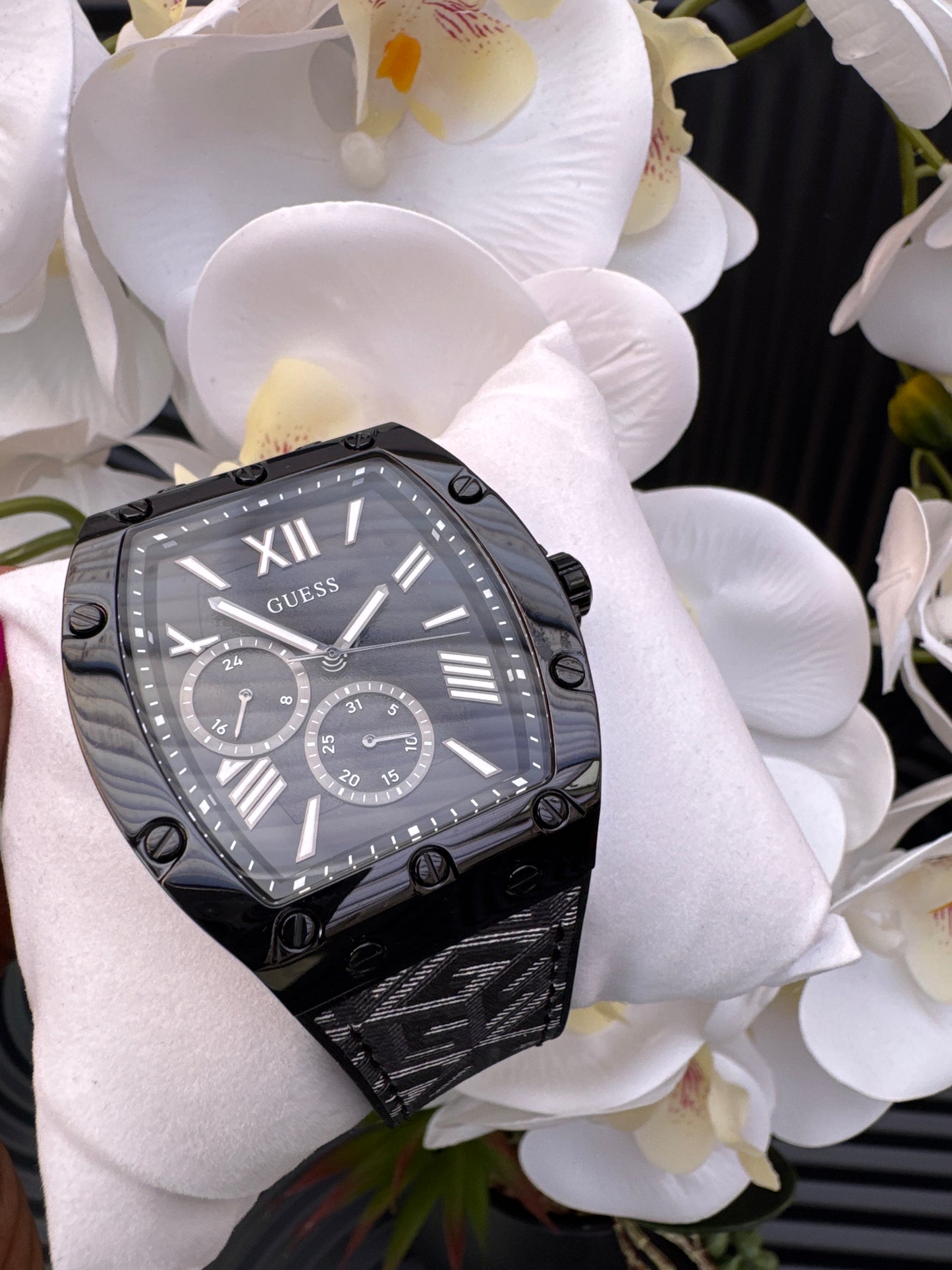 GUESS Patterned Strap Watch