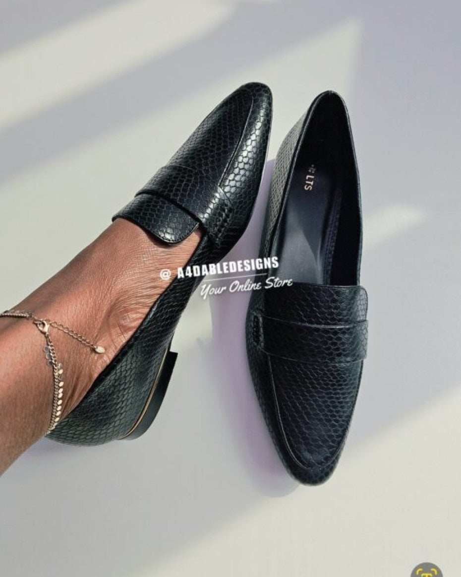 Flat loafers for Ladies