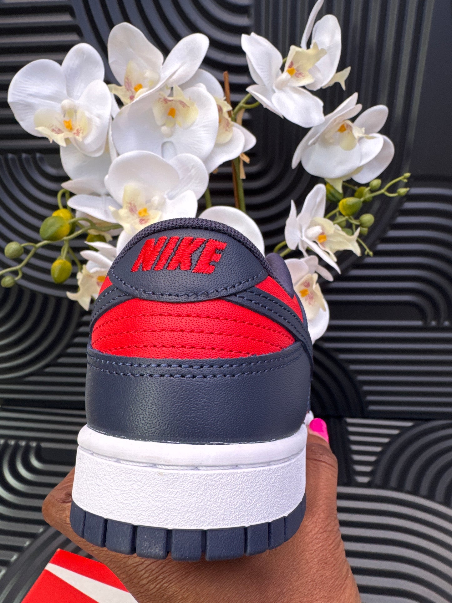 NIKE Sneakers in Red and Blue