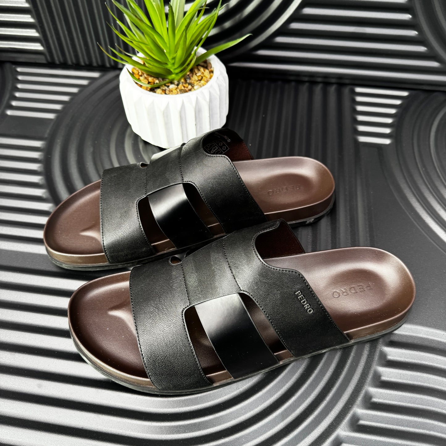 Men's Woven Slide Sandals in Black