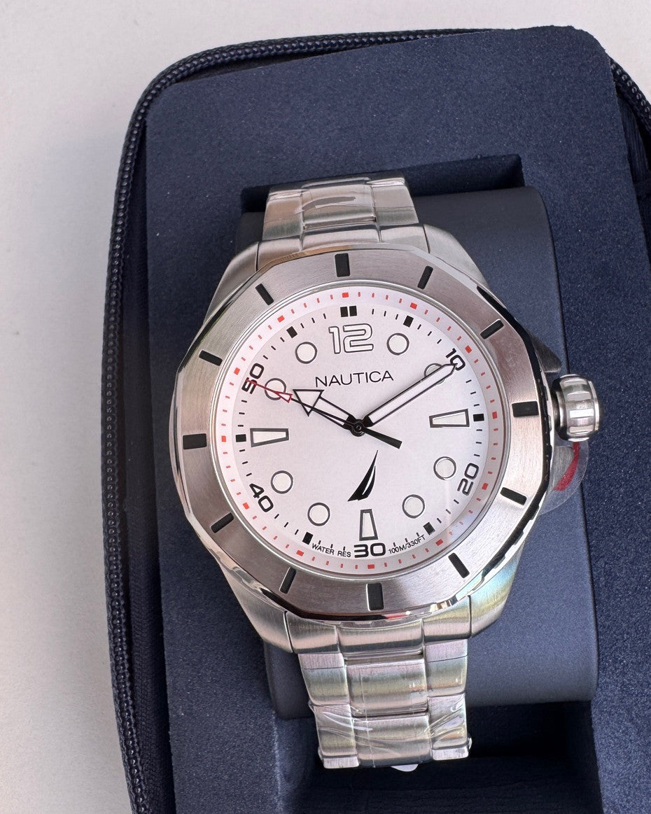 Nautica Men's Stainless Steel Bracelet Watch