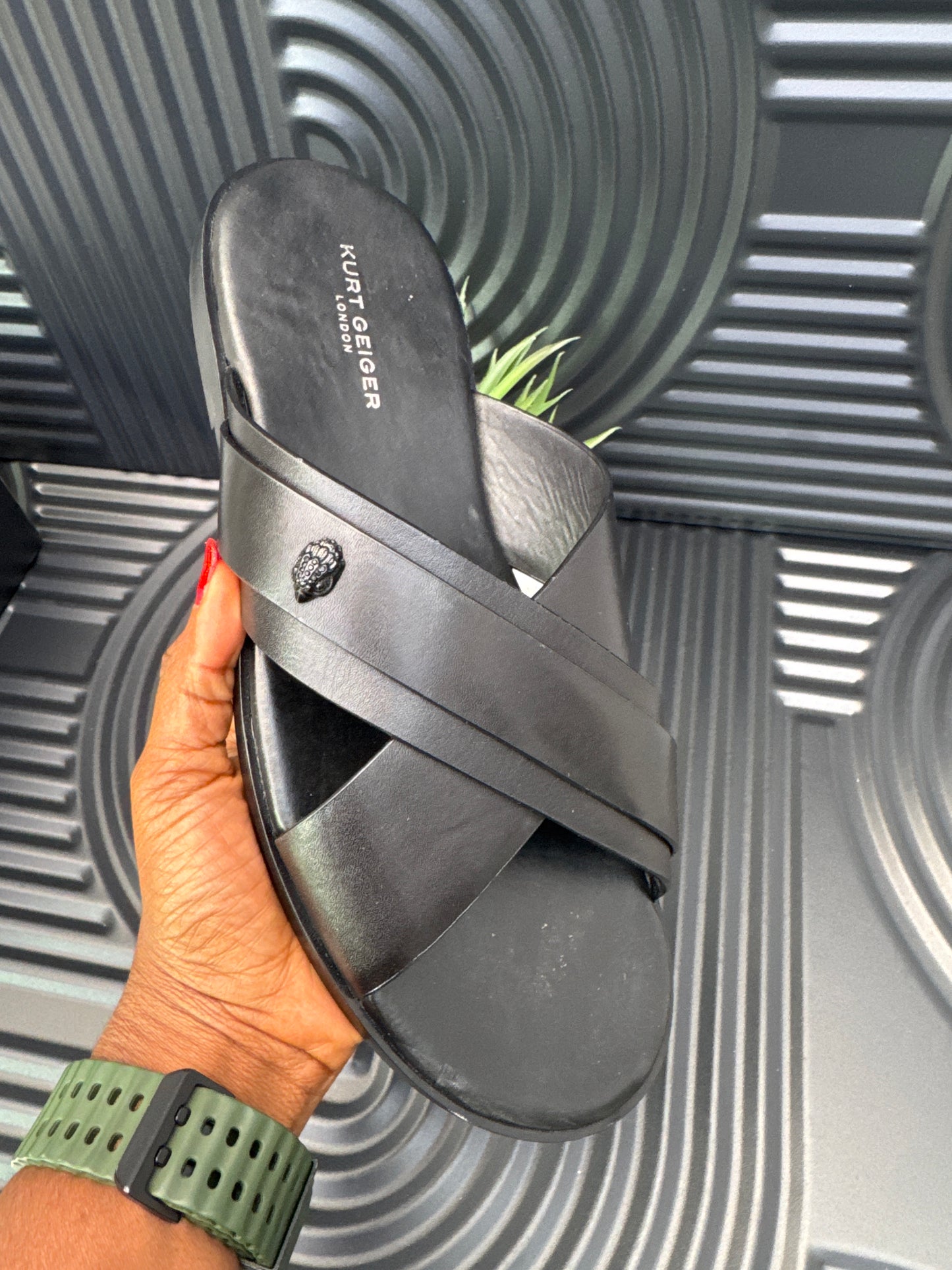 Leather Cross Strap sandal