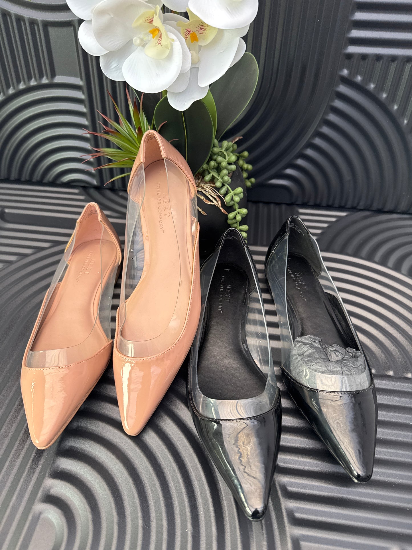 Patent Pointed Flat shoes