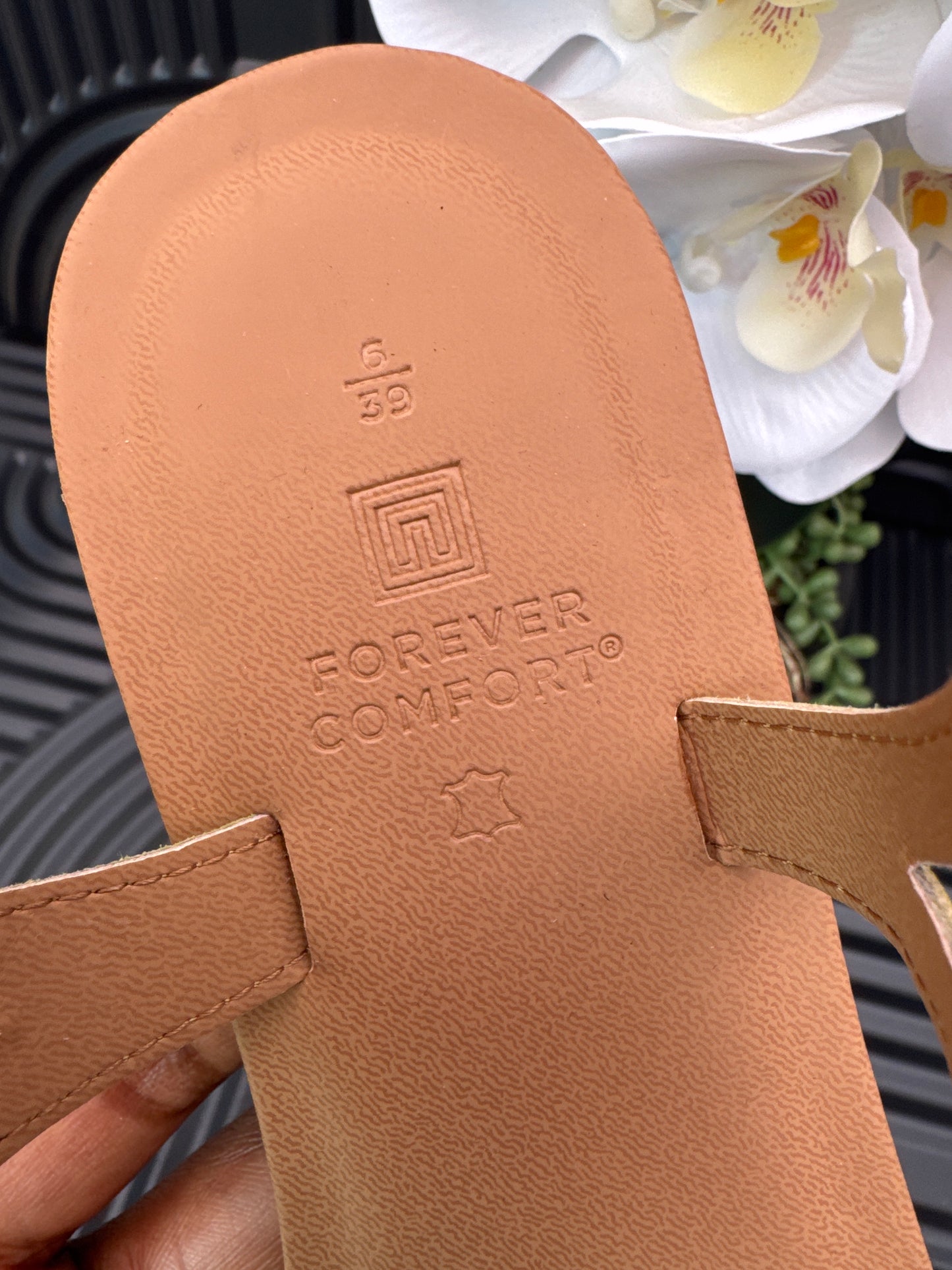 Leather Plait Toe Post Flat Sandals