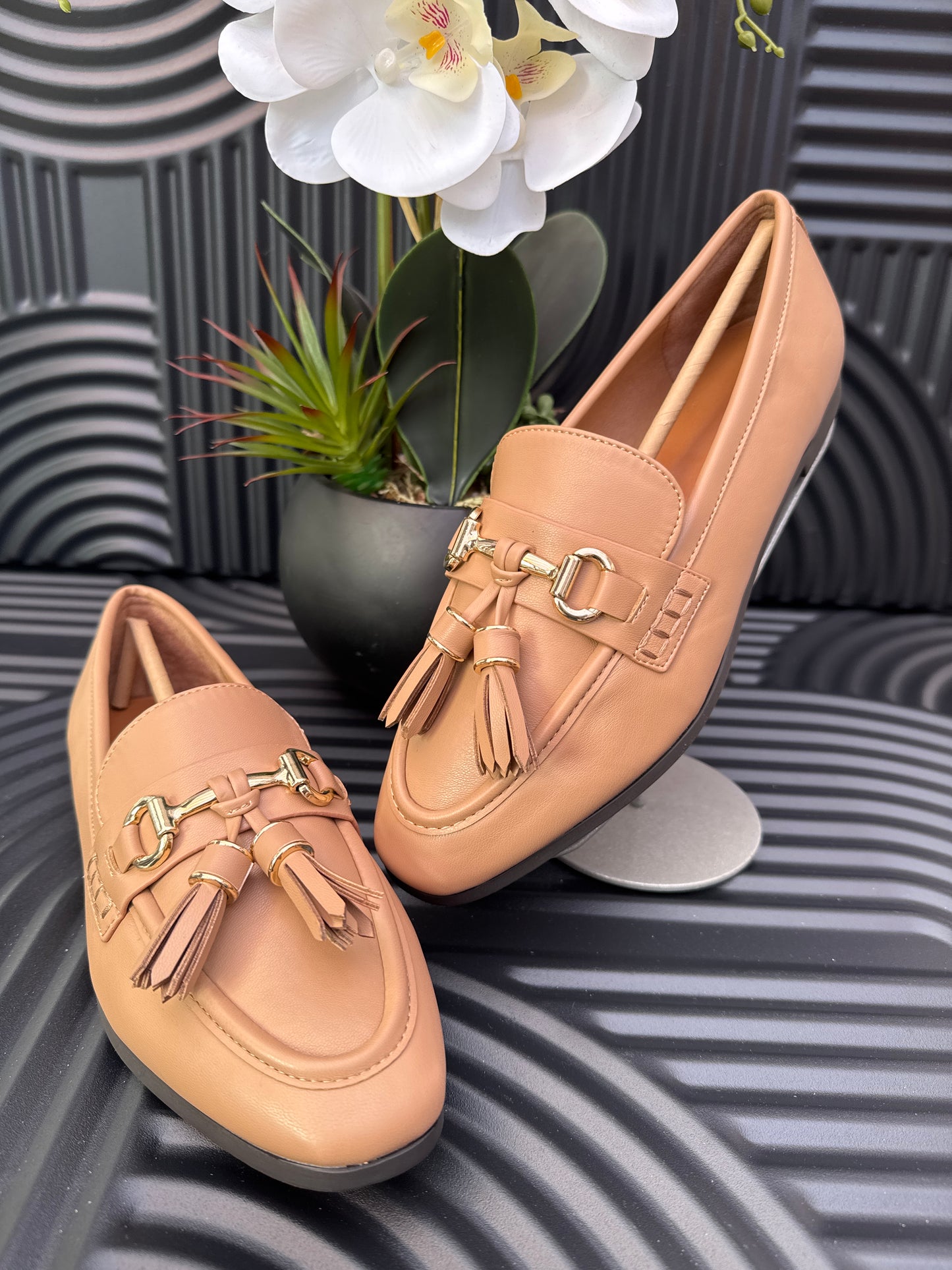Nude Leather Tassel Loafers