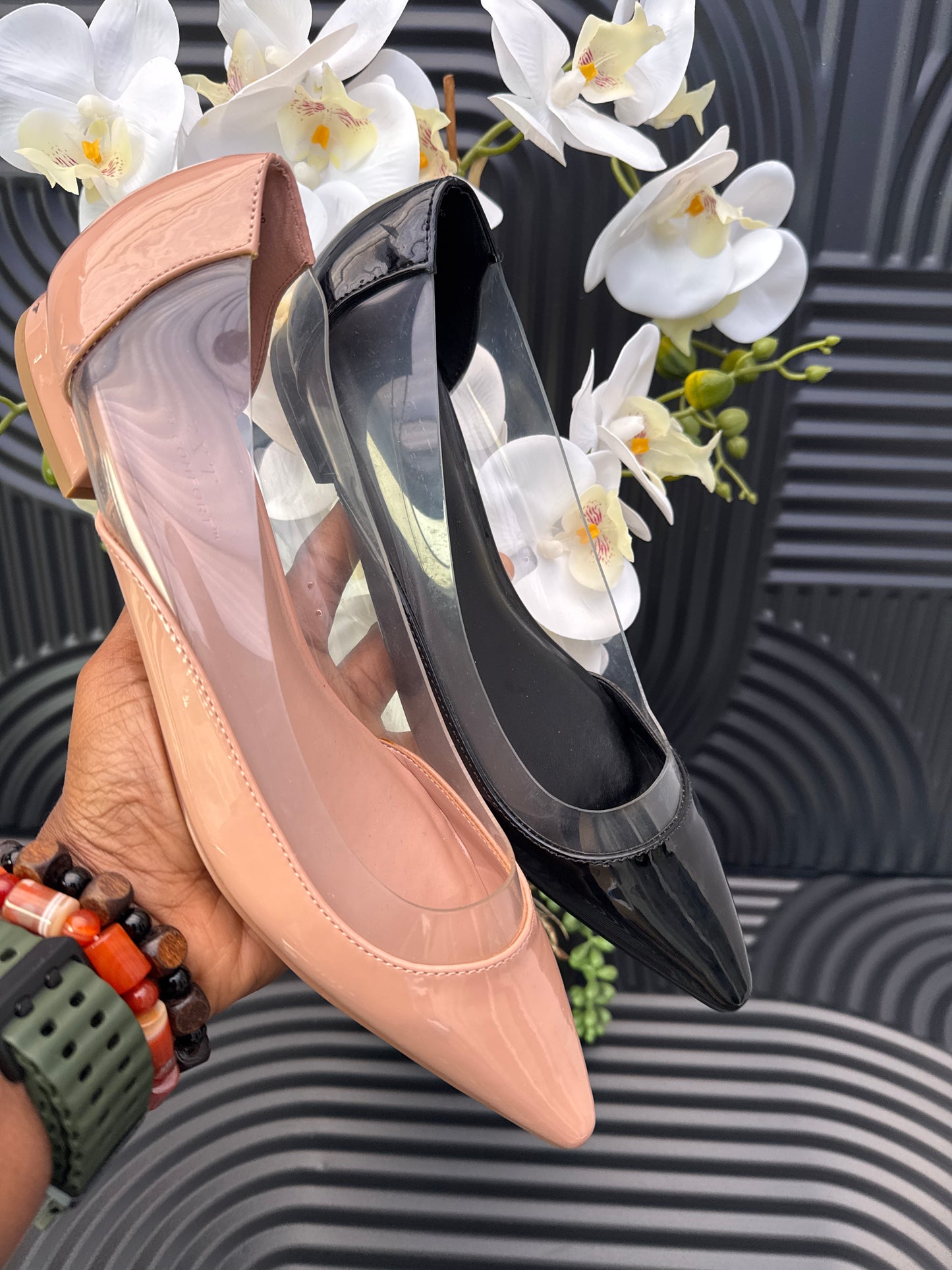 Patent Pointed Flat shoes