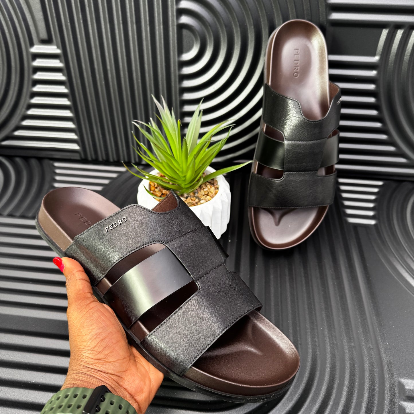 Men's Woven Slide Sandals in Black