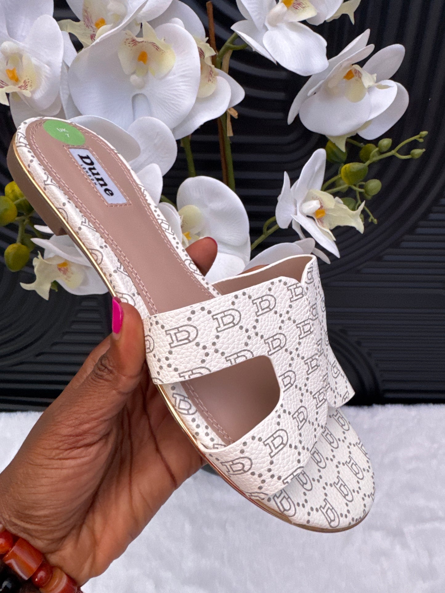 DUNE Flat Sandal