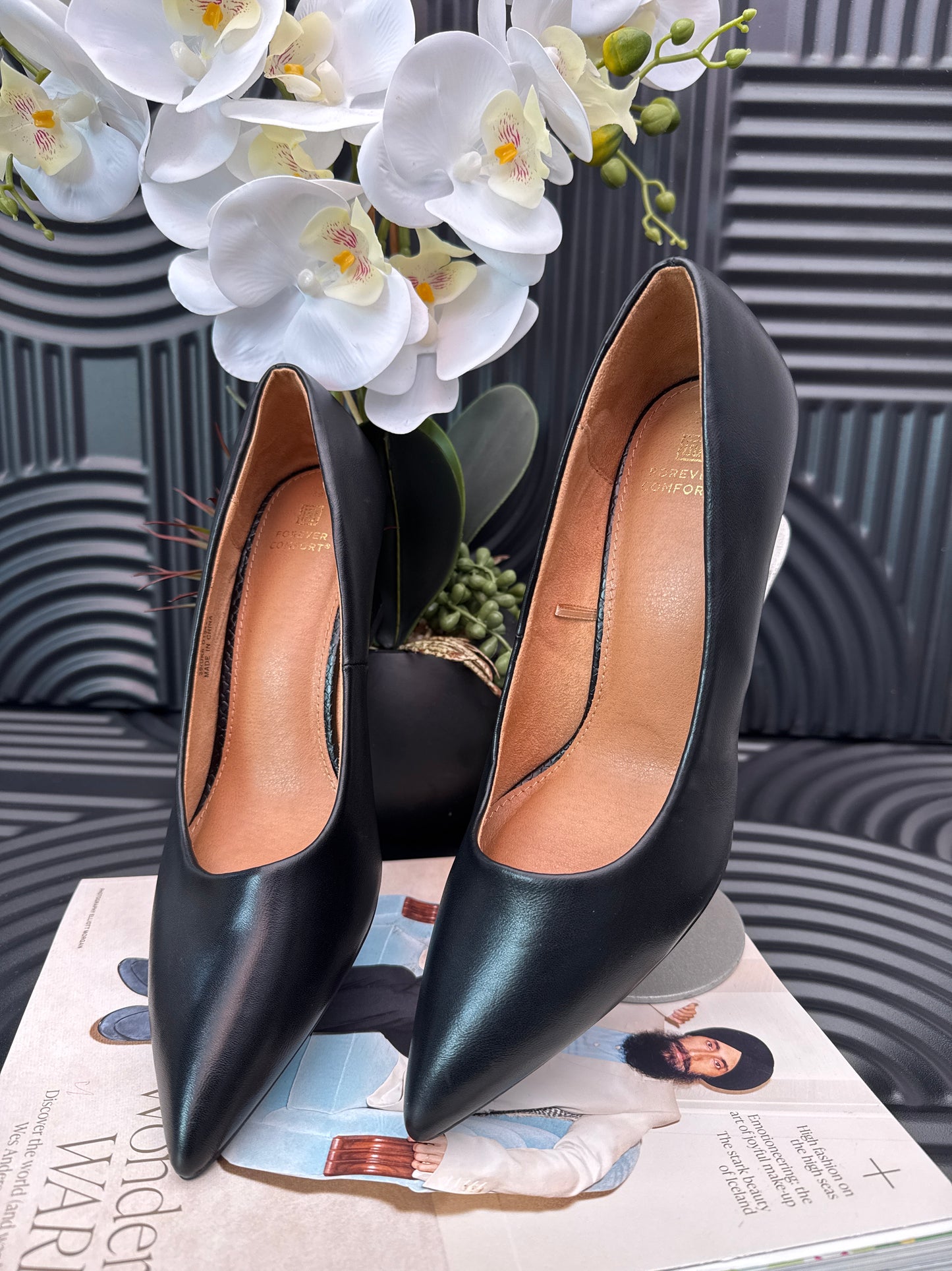 Black Round Toe Wedge