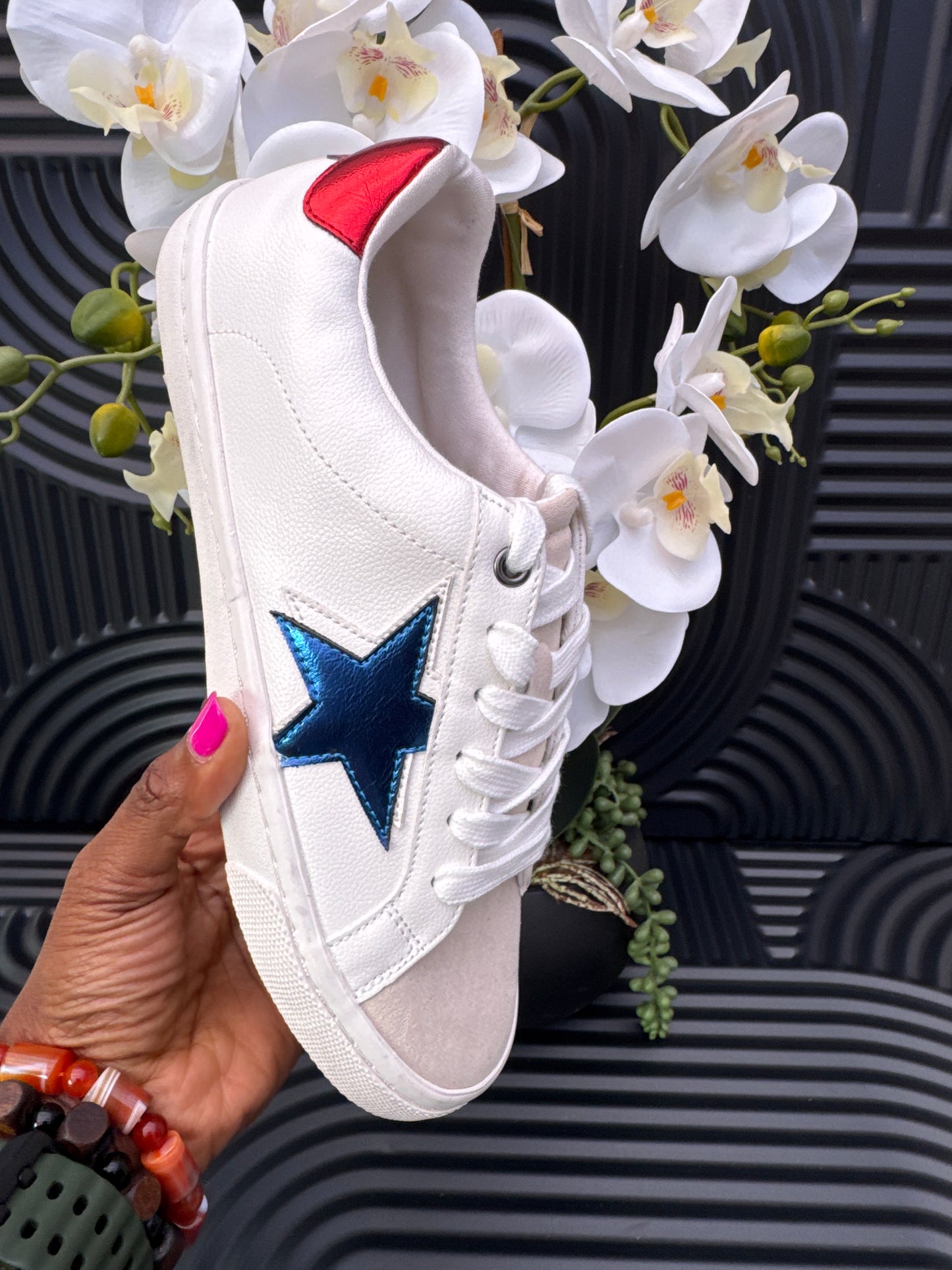 Red and blue detail sneakers