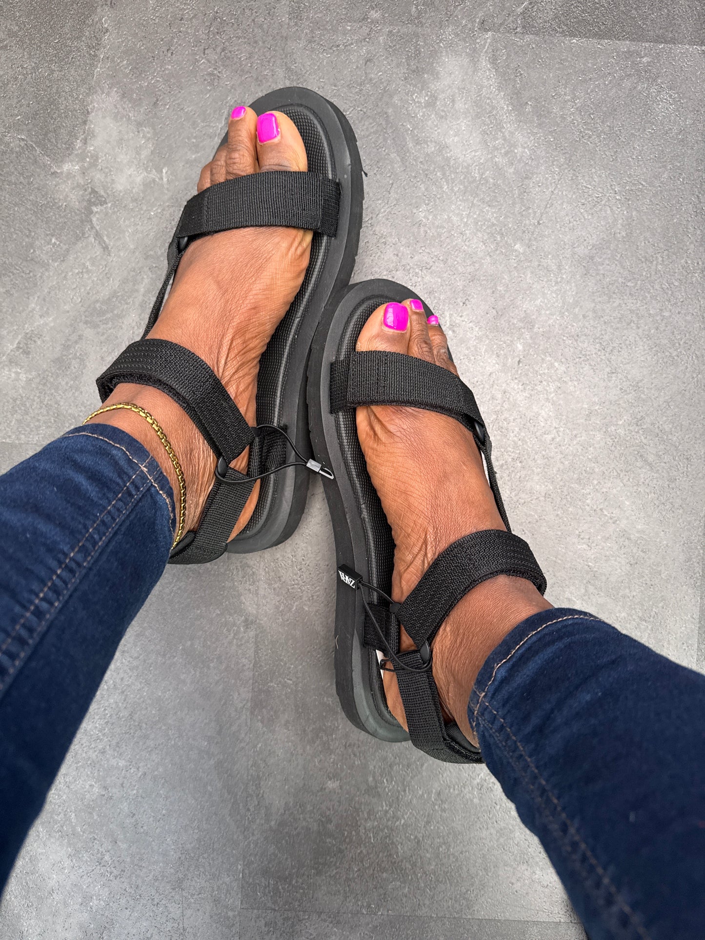 Unisex Black Strappy Sandals