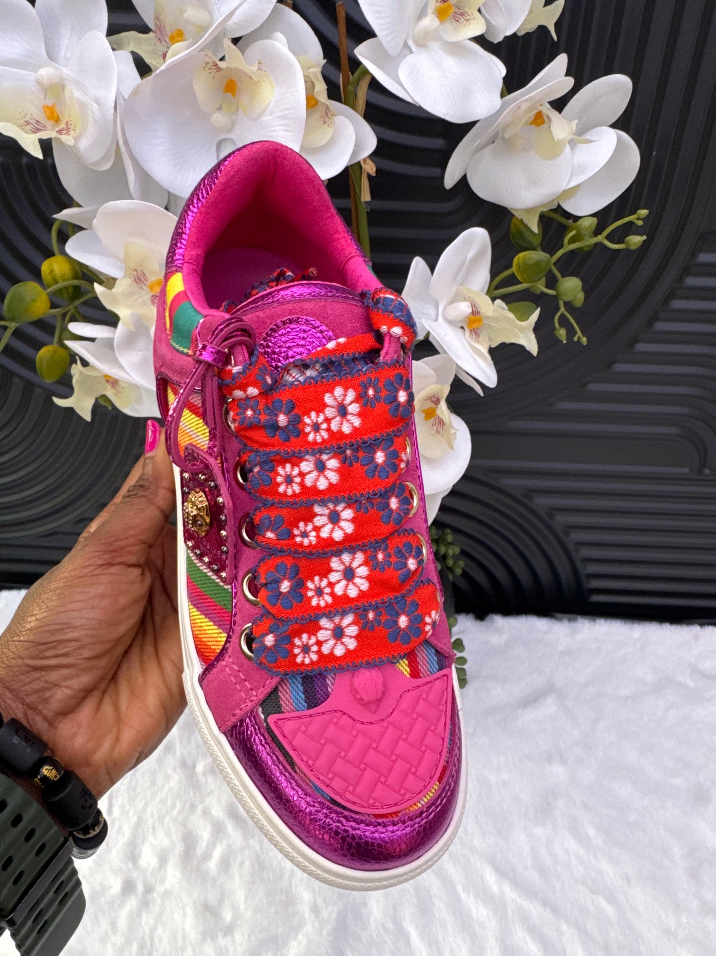 Kurt Geiger Sneakers in Fuschia Mix