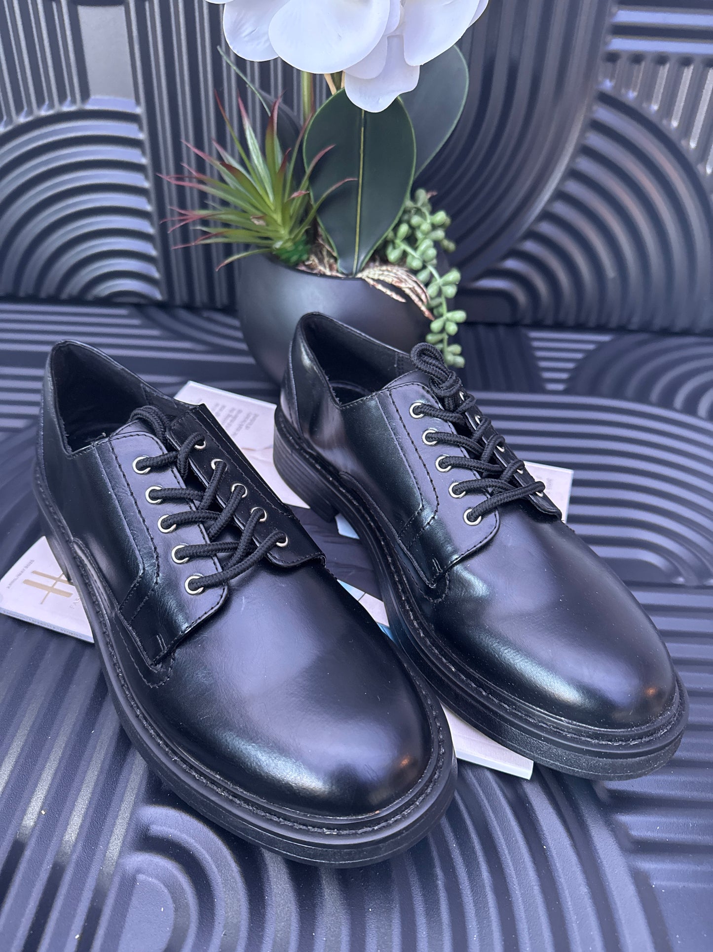 Lace up brogues for Ladies