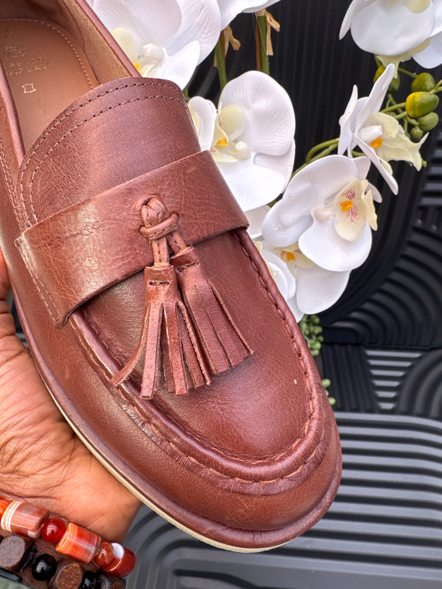 Ladies Tassel rubber sole loafers