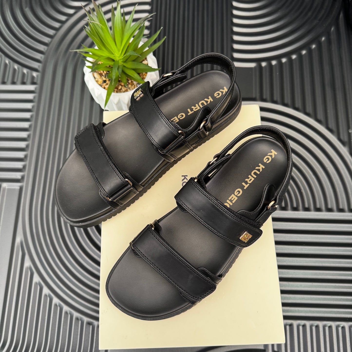 KG Black Leather Sandals for Ladies