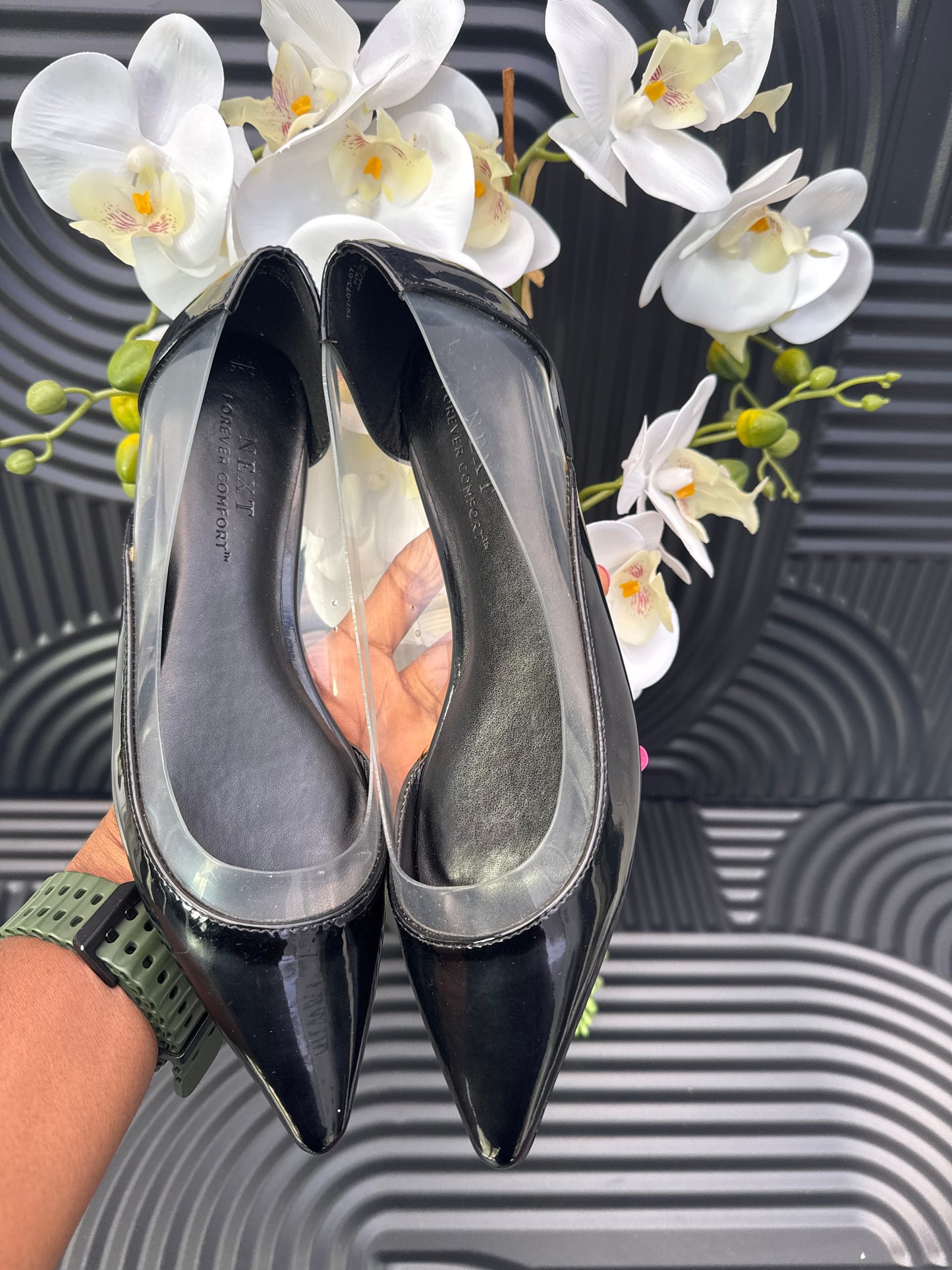 Patent Pointed Flat shoes