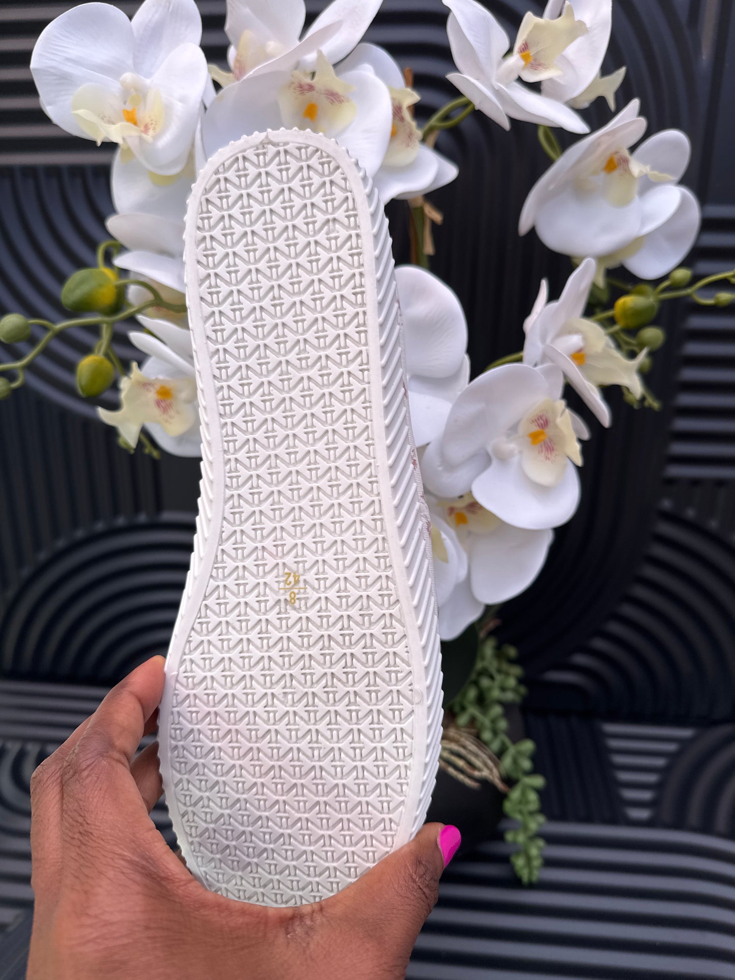 Slip on Laceless Sneaker