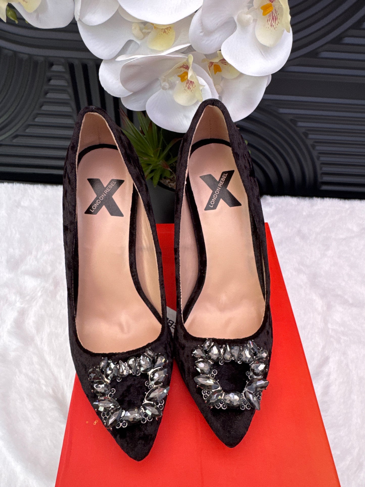 Velvet Heeled Shoe