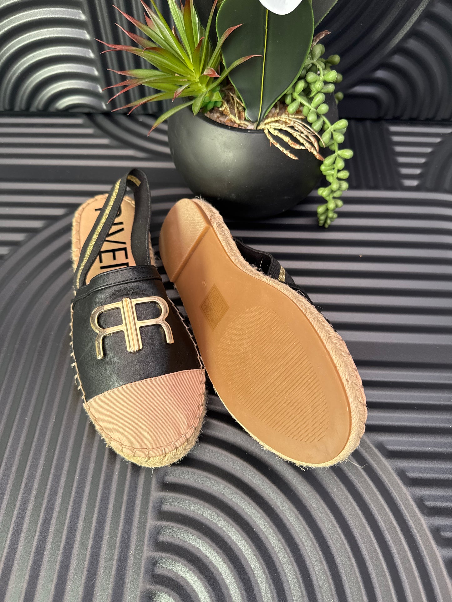 Elasticated Strap Sandal for ladies