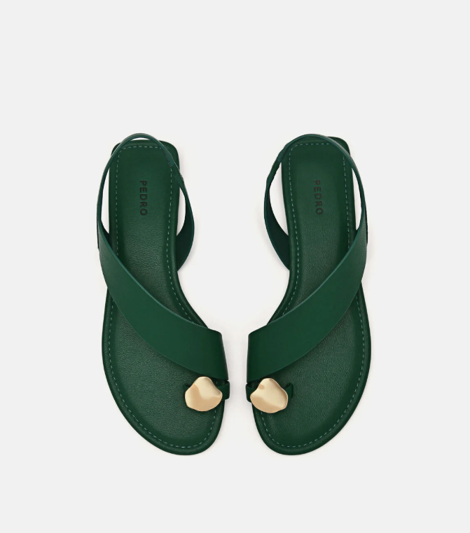 Toe Ring Sandals in Green