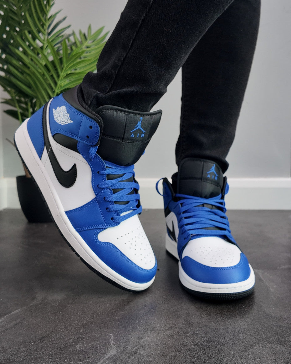 NIKE Air Jordan Blue and White