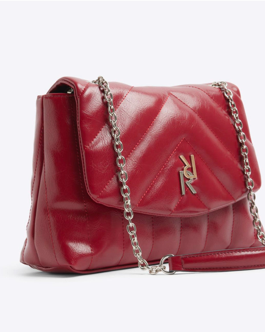Red quilted chain strap shoulder bag