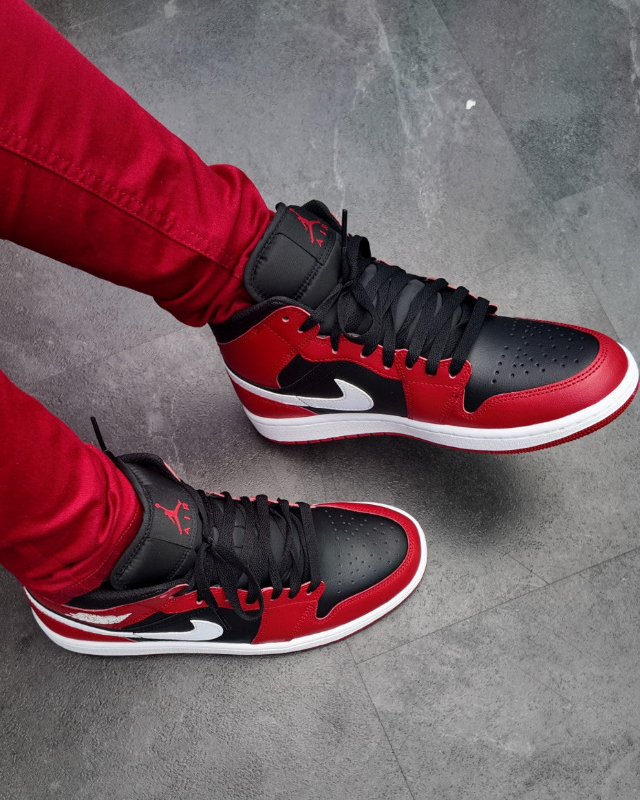 NIKE Air Jordan