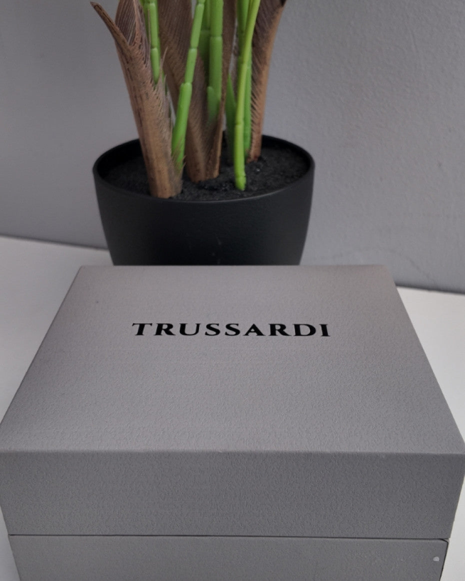 TRUSSARDI Watch and Card Holder Set