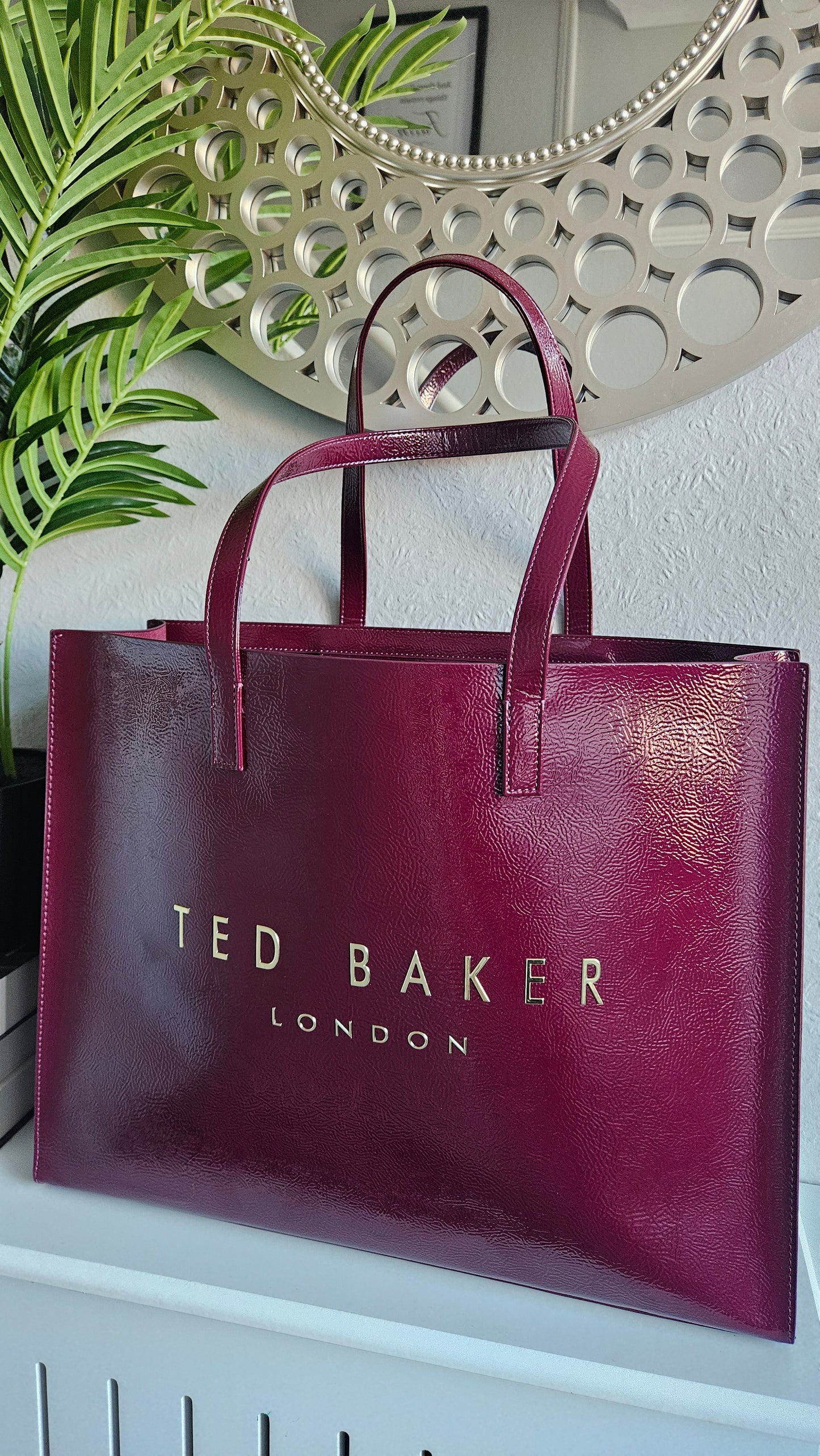 Ted Baker XL Bag in Burgundy