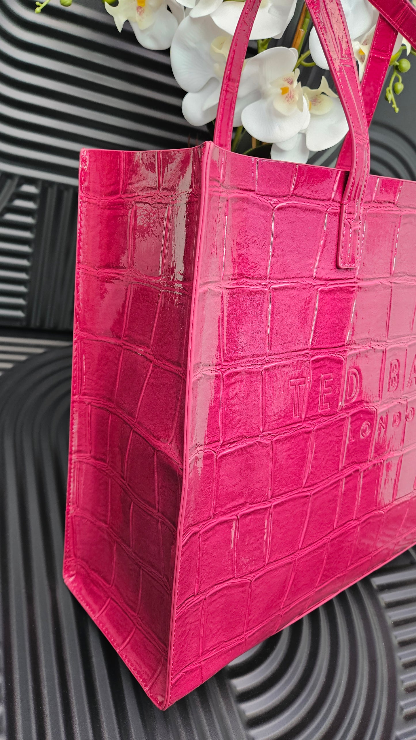 Ted Baker Croc Effect XL Icon Bag in Pink