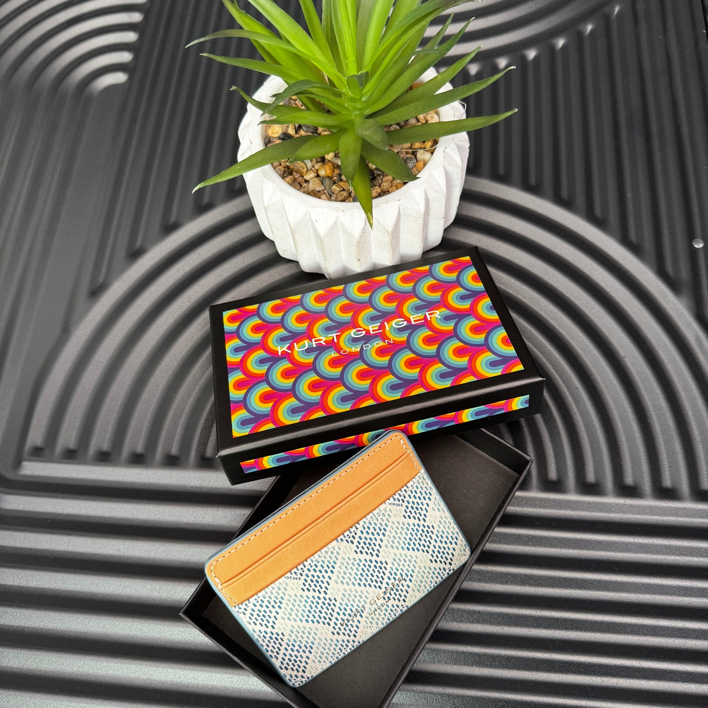 KG Card Holder