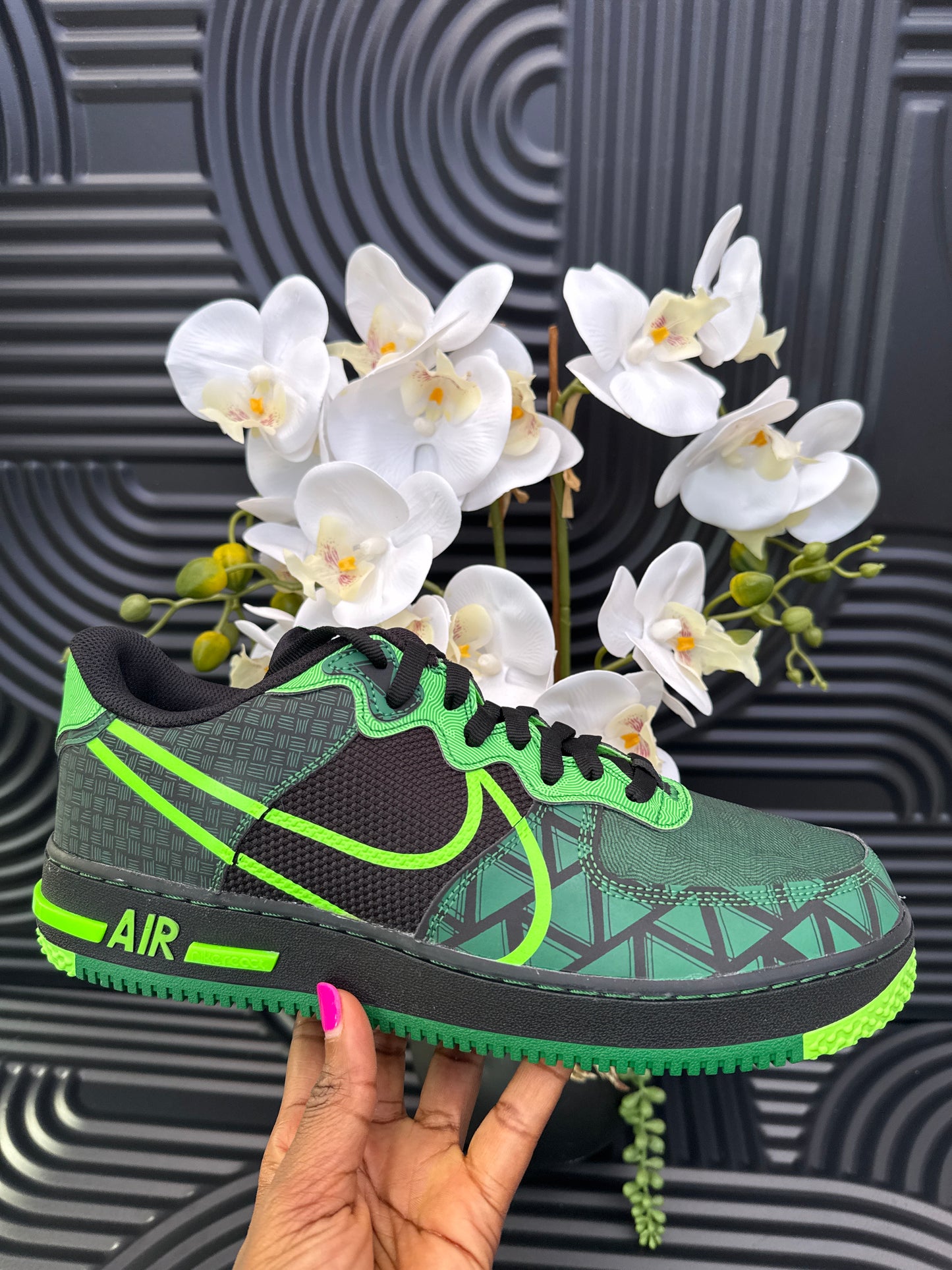 Nike Air Force 1 Trainers [Limited Edition Nigeria]